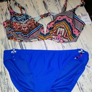 NWT- Bikini👙